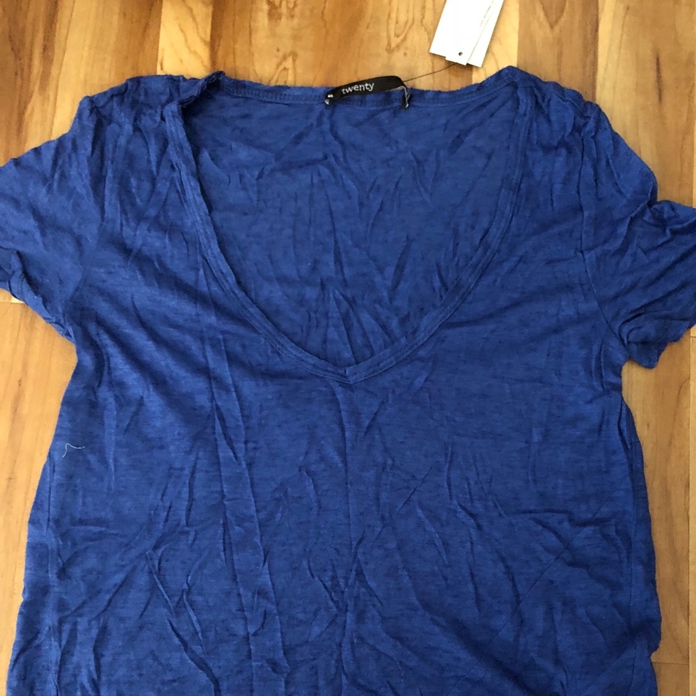 BNWT Twenty Brand Royal blue tee 💙